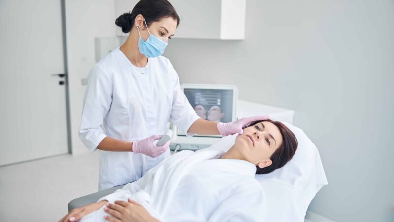 Understanding the Role of a Dermatologist